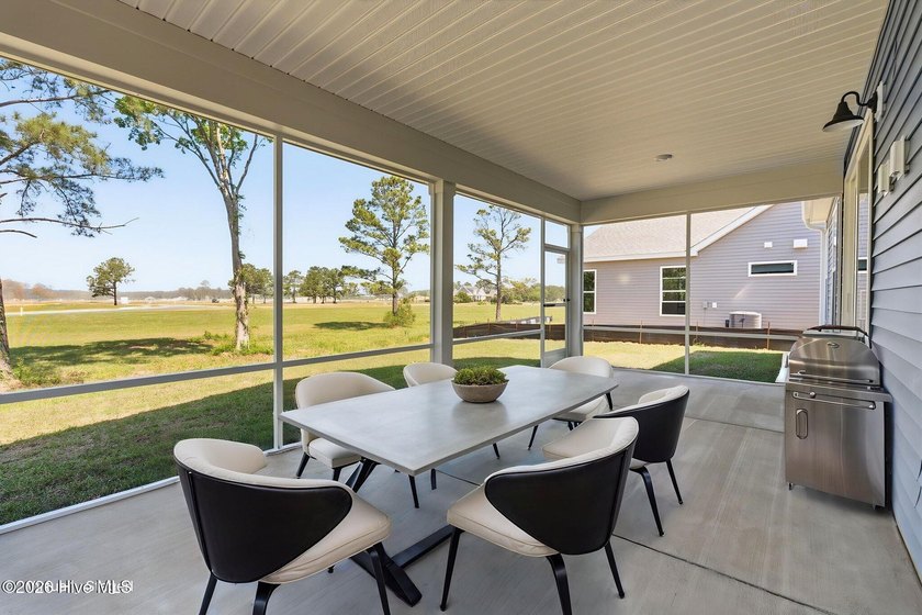 LISTED BELOW RECENT APPRAISAL VALUE! This is the deal buyers - photo 11