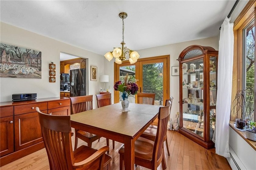 Discover the charm and potential of 320 Shannock Road in - photo 11