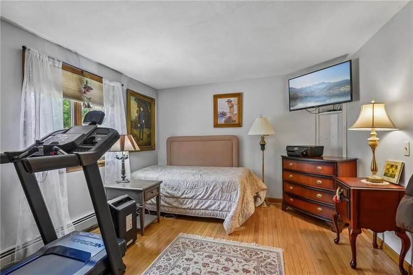 Discover the charm and potential of 320 Shannock Road in - photo 14