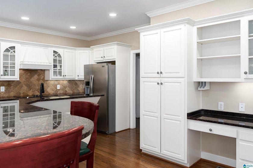 Welcome to 3572 Shandwick Place, a beautiful 4-bed, 3.5-bath - photo 14