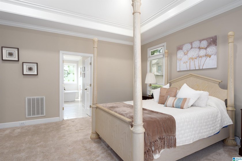 Welcome to 3572 Shandwick Place, a beautiful 4-bed, 3.5-bath - photo 22