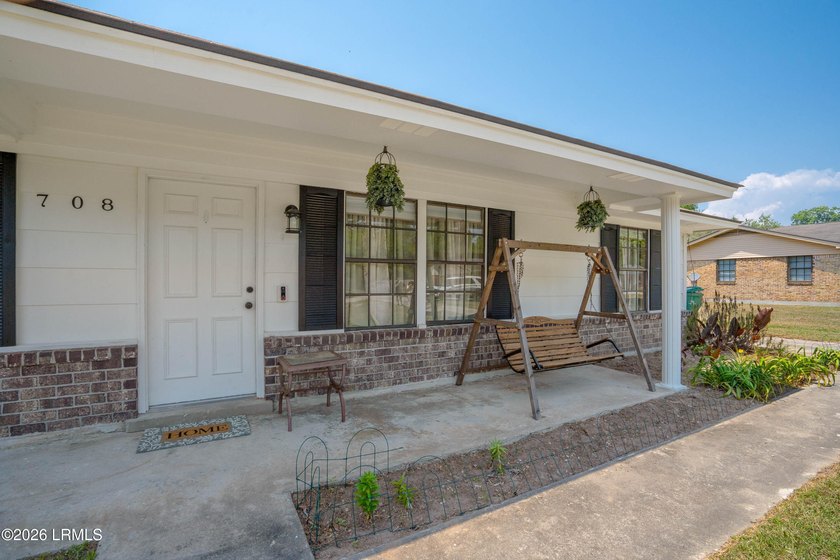Welcome to 708 Dawn Street. A beautifully updated, move-in-ready - photo 6