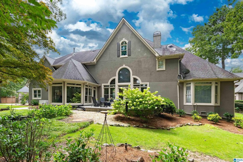 Welcome to 3572 Shandwick Place, a beautiful 4-bed, 3.5-bath - photo 39