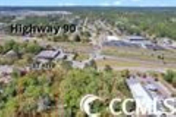 This prime commercial property is located in Cedar Creek - photo 6