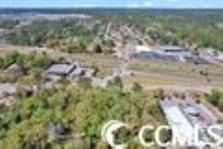 This prime commercial property is located in Cedar Creek - photo 7
