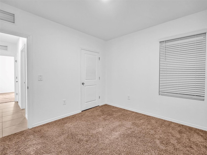 Palmer Ranch Popular Gated Community Promenade Estates! Discover - photo 12