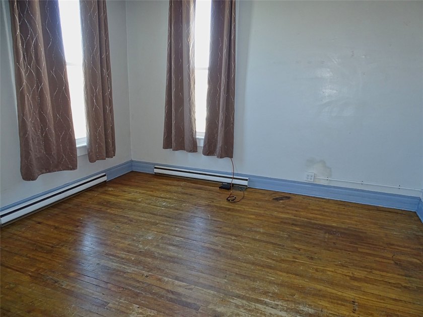 Here is your chance to own a historic building in downtown - photo 21