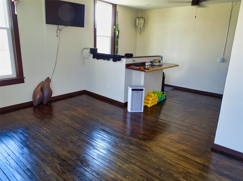 Here is your chance to own a historic building in downtown - photo 24