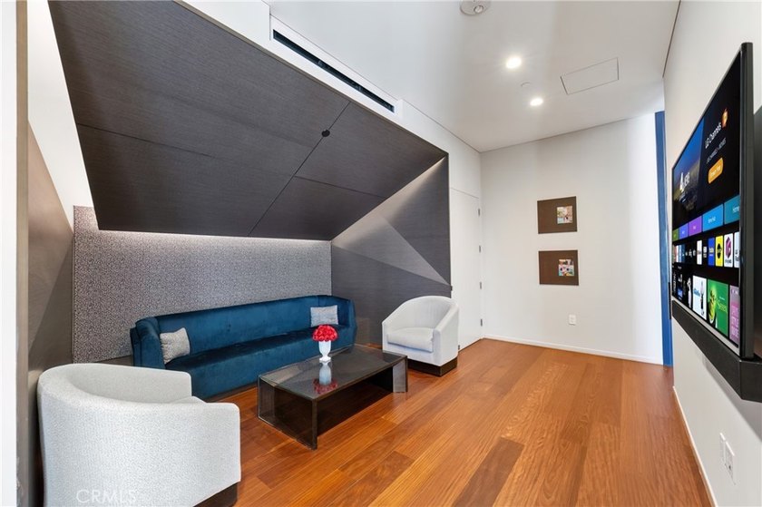 Welcome to 889 Francisco St 1210, a stylish 1-bedroom, 1-bath - photo 32
