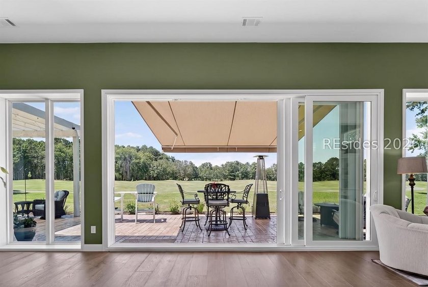 Tucked on a private cul-de-sac wooded lot, this reimagined Del - photo 13