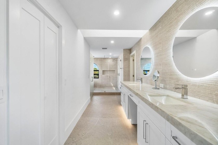 Located in the highly desirable Palm Beach Farms neighborhood &amp; - photo 13