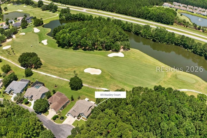 Tucked on a private cul-de-sac wooded lot, this reimagined Del - photo 30
