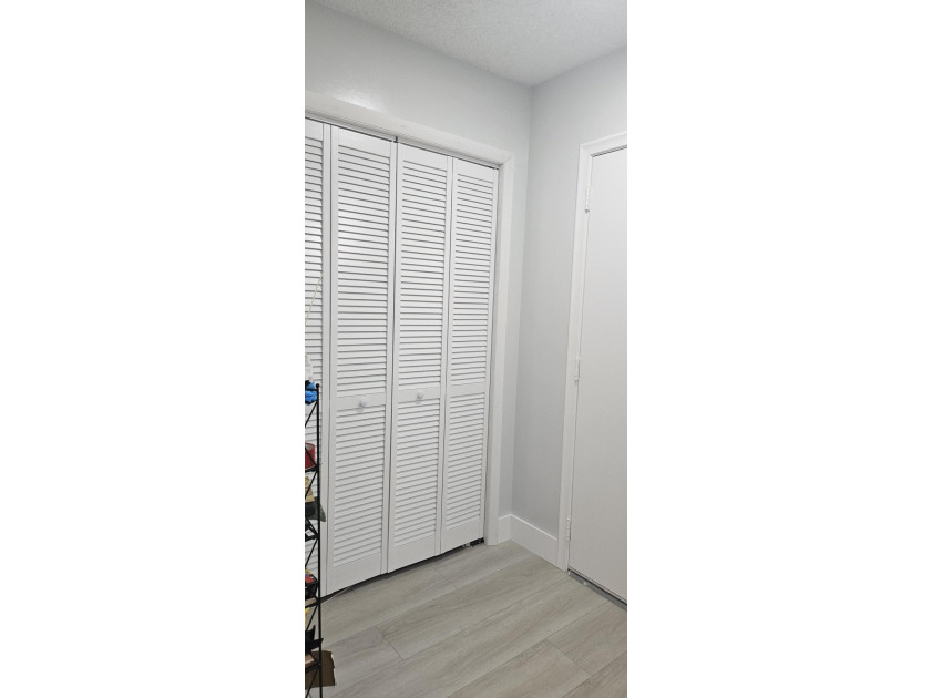 55+ Community .Wonderful View of Pool Area. Lg 2/2 remodeled - photo 12
