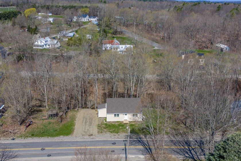 Charming Home in the Quaint Town of Freedom Nestled on a quiet - photo 23