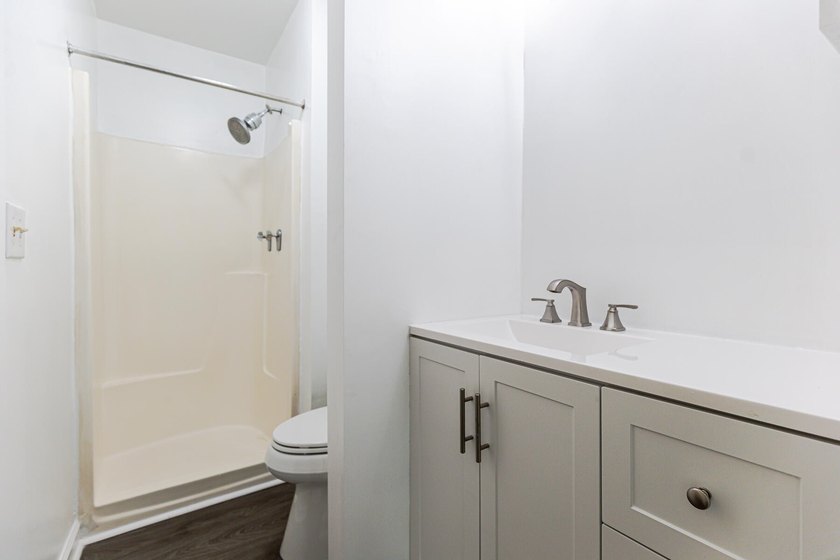 Don't miss this beautifully remodeled 2BR/2BA home in the heart - photo 31