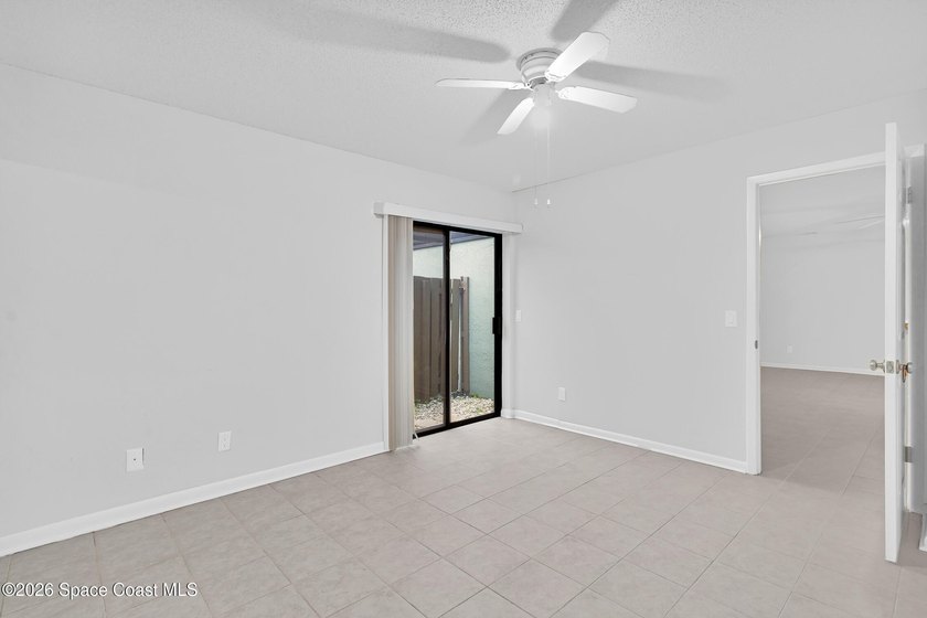 Welcome to Sweet Home Sebastian Lakes! Very clean 1st floor - photo 13