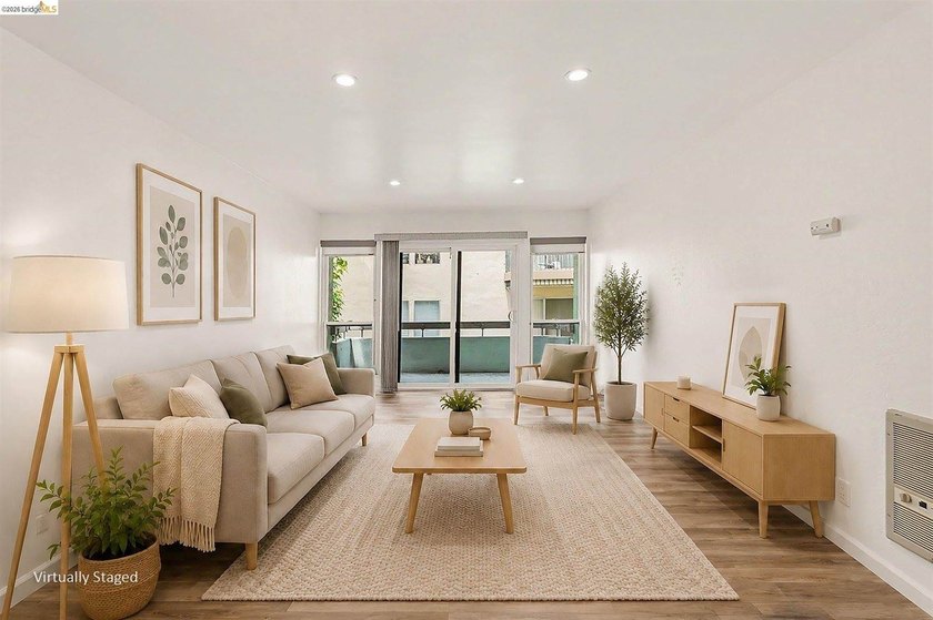 Updated single-level condo in one of Oakland's most convenient - photo 7