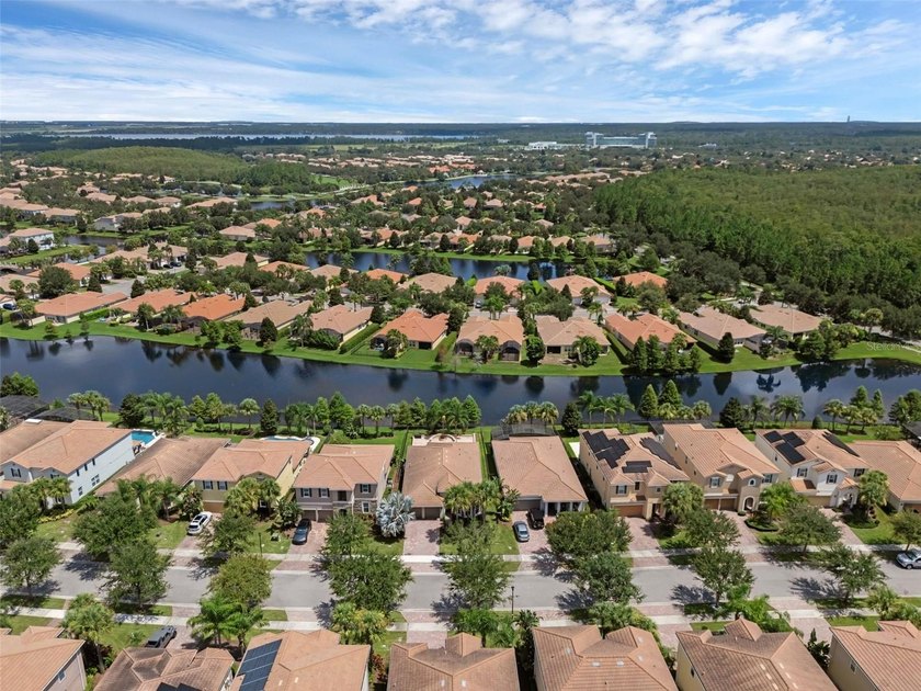 PRICED TO SELL!  BRAND NEW FLOORING o FRESH INTERIOR &amp; EXTERIOR - photo 50