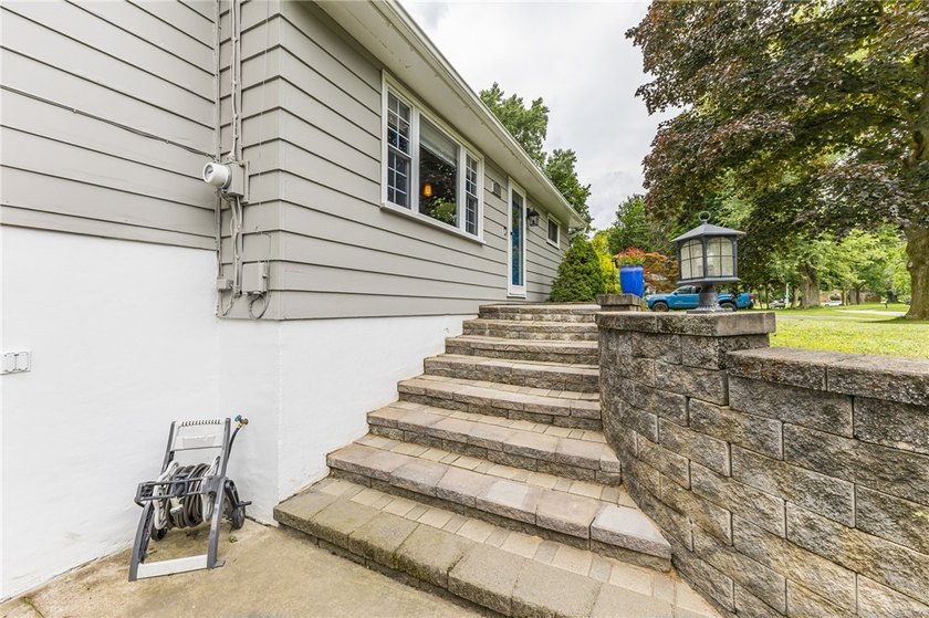 Exceptional and move-in ready split-level gem in the highly - photo 4