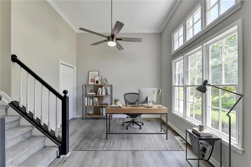 Welcome to this beautifully updated 5-bedroom, 3-bathroom home - photo 5