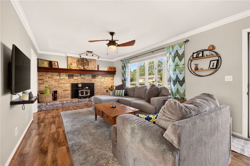 Open Saturday 11:00-1:00!! Welcome to 768 Dewitt Road! Tucked - photo 6