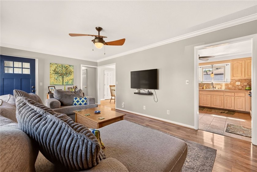 Open Saturday 11:00-1:00!! Welcome to 768 Dewitt Road! Tucked - photo 8