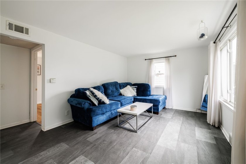 Looking to simplify without sacrificing comfort or convenience? - photo 3