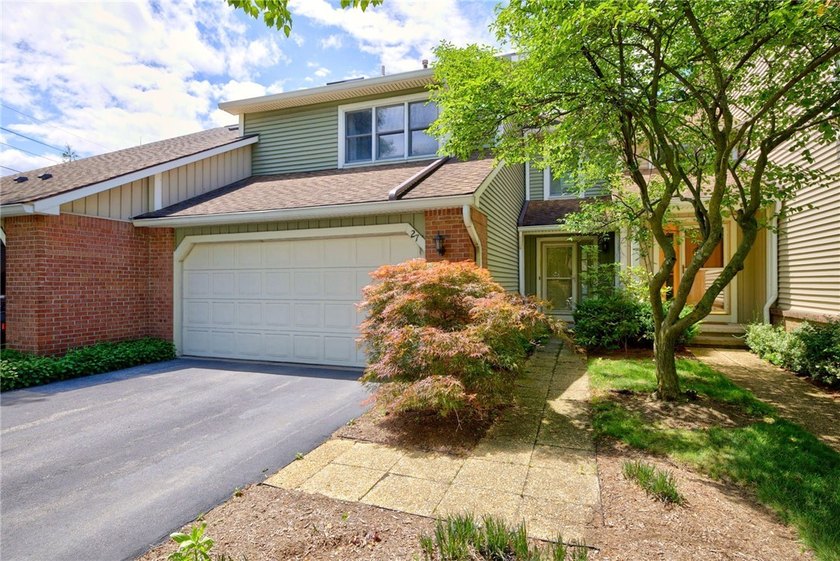 Welcome to 27 Neville Lane, nestled in the heart of Brighton! - photo 2