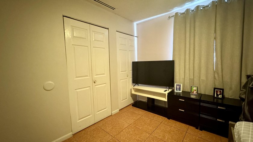 2-bedroom, 1-bath condominium for sale in a convenient West Palm - photo 15