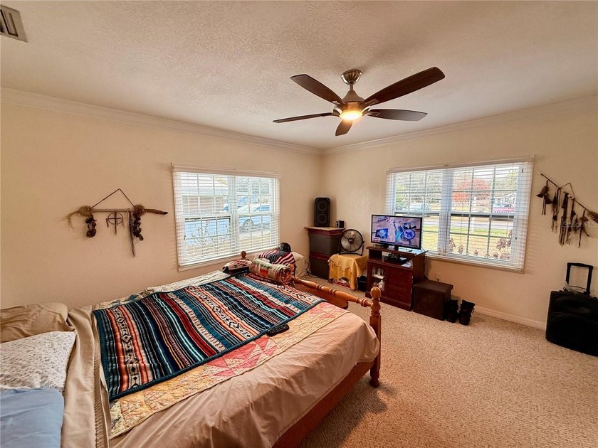 Seller is offering buyers a temporary interest rate buy down - photo 32