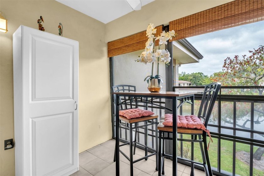 Beautiful 2-bedroom, 2-bath condo in the highly desirable - photo 6