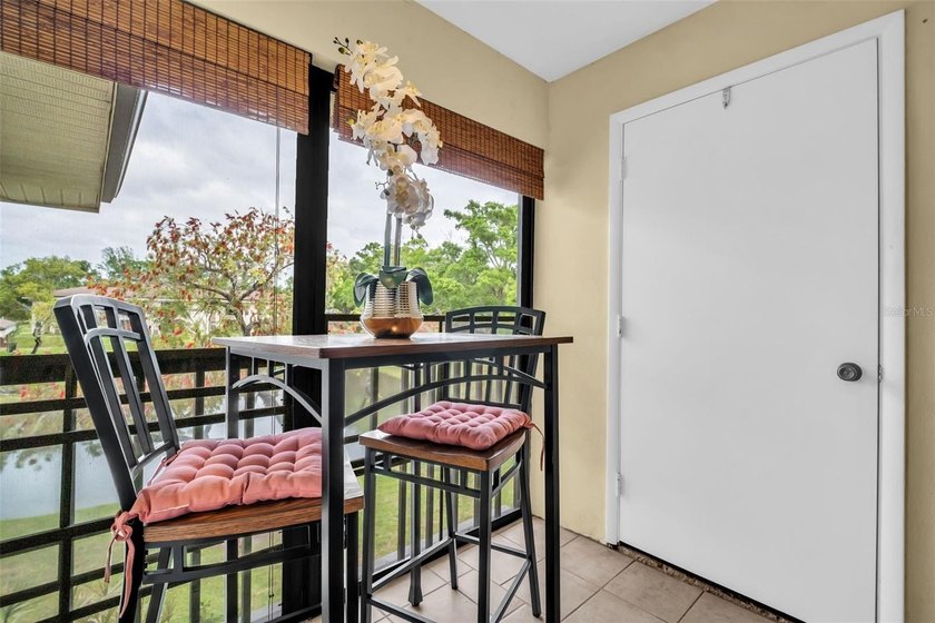 Beautiful 2-bedroom, 2-bath condo in the highly desirable - photo 7