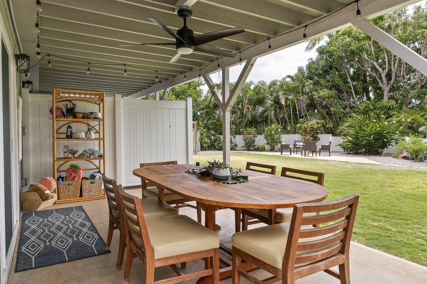 HUGE PRICE REDUCTION! Ocean views, breathtaking sunsets, and an - photo 44
