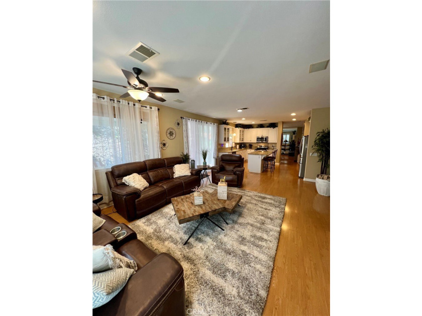 This home is gorgeous, upgraded, and a turnkey for new owners - photo 11