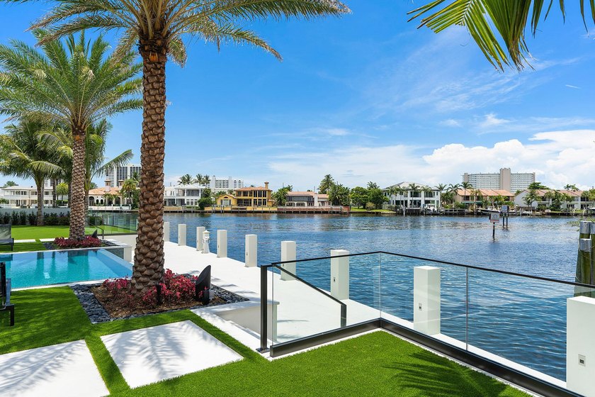 Introducing an exquisite Intracoastal Signature Estate by SRD - photo 11