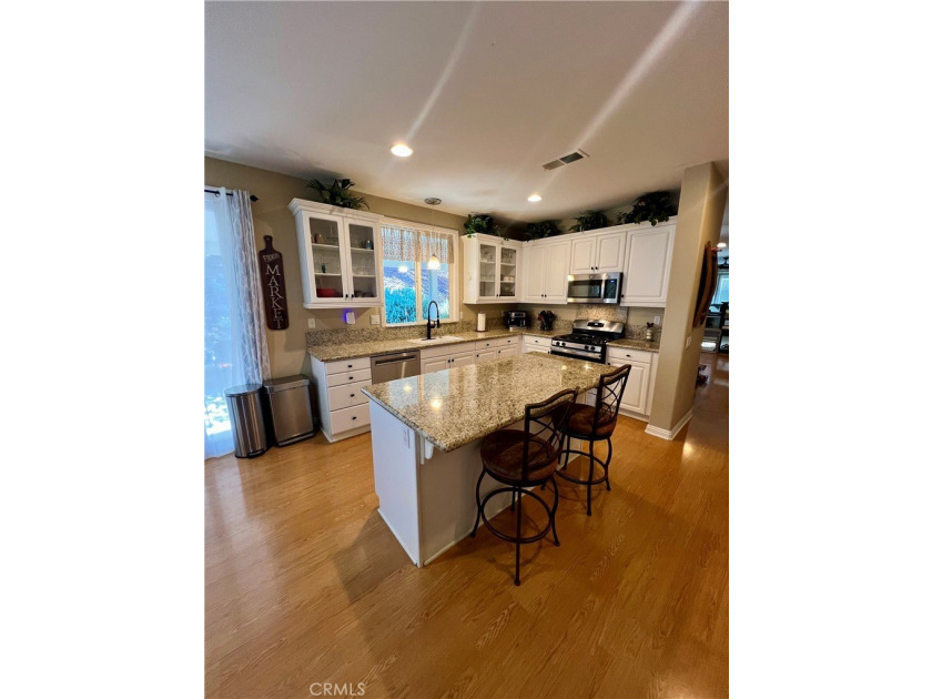 This home is gorgeous, upgraded, and a turnkey for new owners - photo 16