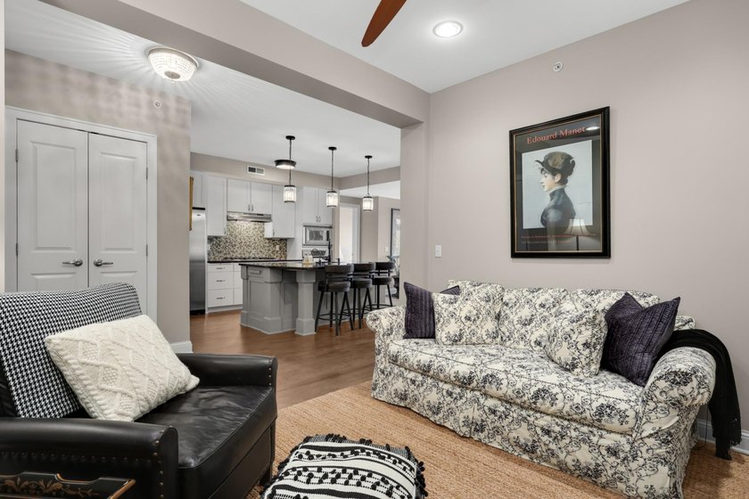 Welcome to Unit 307 in the Oxford Hill Condominiums, ideally - photo 16