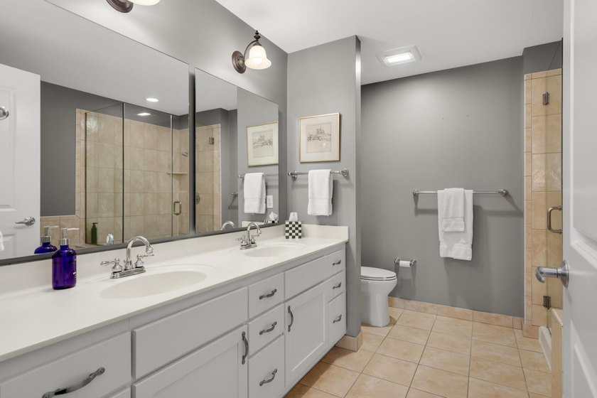 Welcome to Unit 307 in the Oxford Hill Condominiums, ideally - photo 21