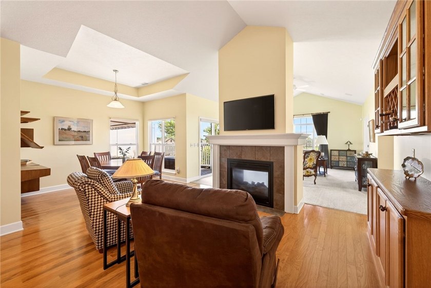 Welcome to 3238 Abbey Road, where luxury meets maintenance-free - photo 24