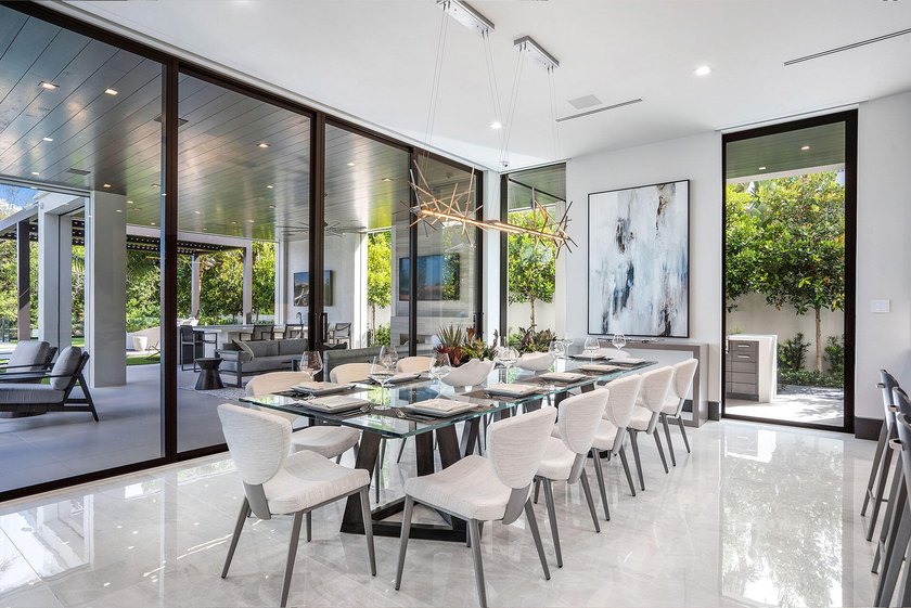 Introducing an exquisite Intracoastal Signature Estate by SRD - photo 25