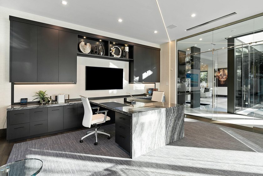 Introducing an exquisite Intracoastal Signature Estate by SRD - photo 27