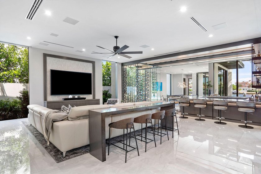 Introducing an exquisite Intracoastal Signature Estate by SRD - photo 31