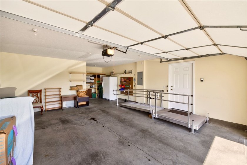 Welcome to 3238 Abbey Road, where luxury meets maintenance-free - photo 41