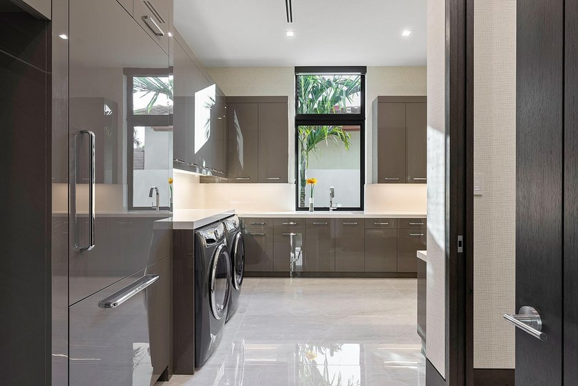 Introducing an exquisite Intracoastal Signature Estate by SRD - photo 42