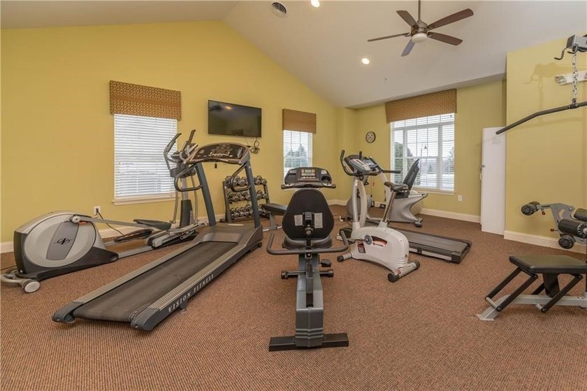 Welcome to 3238 Abbey Road, where luxury meets maintenance-free - photo 46