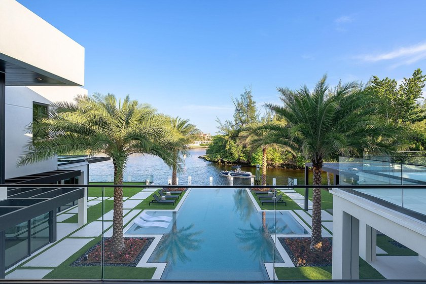 Introducing an exquisite Intracoastal Signature Estate by SRD - photo 48