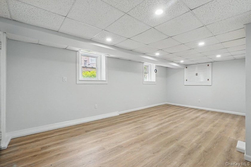 Prime development site located in Astoria Heights/Upper Ditmars - photo 25