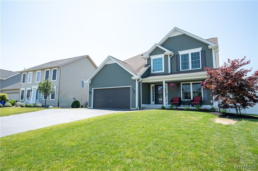 Welcome home! This stunning nine years young Marrano built - photo 3