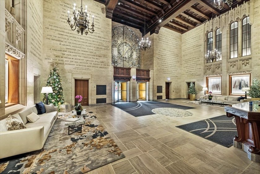 Tribune Tower Residence offers an amazing opportunity to own a - photo 3