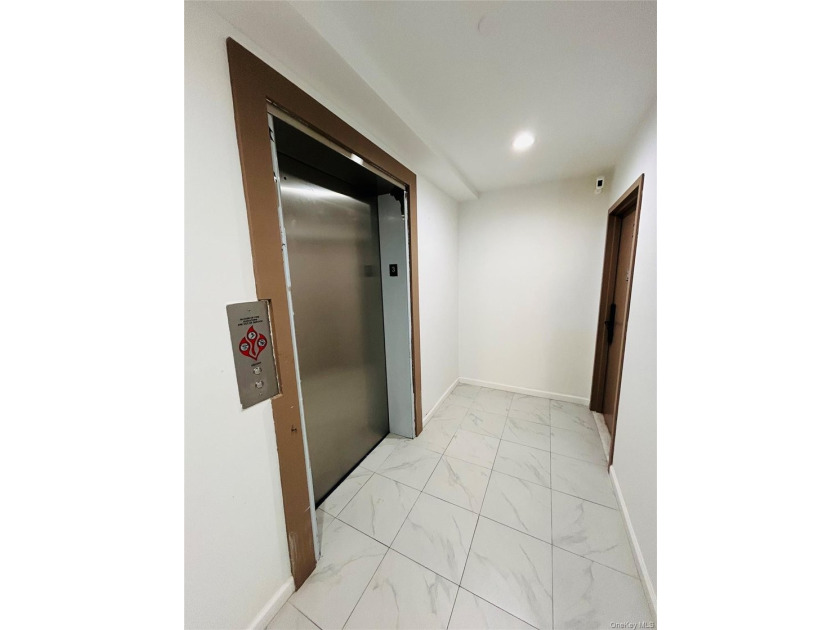 Presenting an exclusive residence on Maple Ave, Flushing - a - photo 9